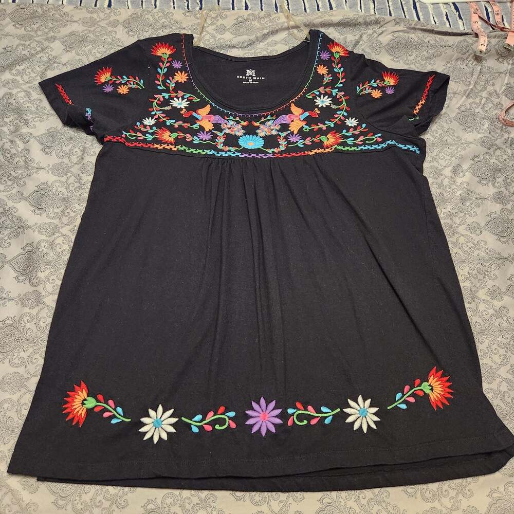 Black colorful Floral Embroidered Peasant Blouse Size M